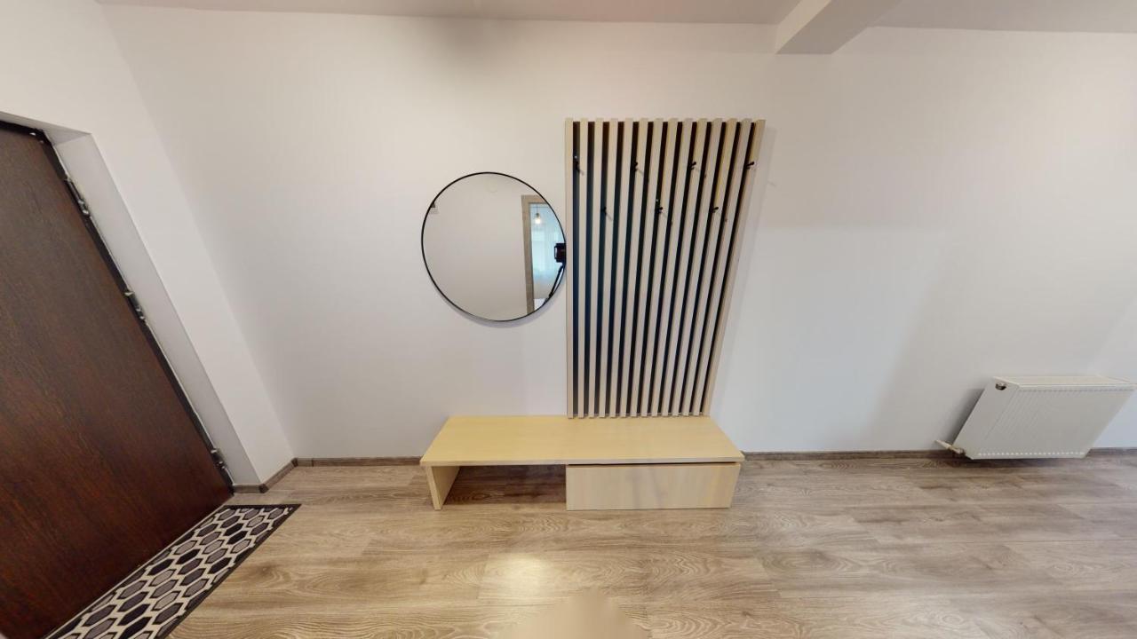 Apartment By The Lake Nr 4 Vrt Сибиу Екстериор снимка